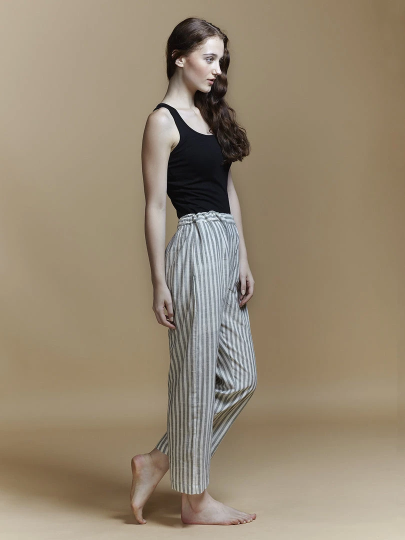 BunaStudio Stripe Crop Pants 4 BunaStudio Stripe Crop Pants