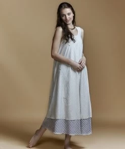 BunaStudio Trapeze Bias Botanical Maxi Maxi Dresses