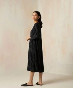 BunaStudio Midi Dresses Amour Pleat Dress