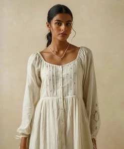 BunaStudio Antique White Scallop Tier Dress Midi Dresses