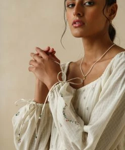 BunaStudio Antique White Scallop Tier Dress Midi Dresses