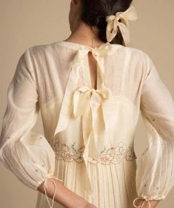 BunaStudio Midi Dresses At The Gallery Dress