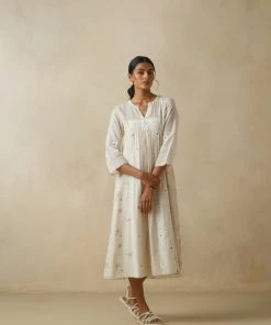 BunaStudio Chalk Flower Dress