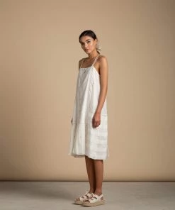 BunaStudio Straw Flower Dress Midi Dresses