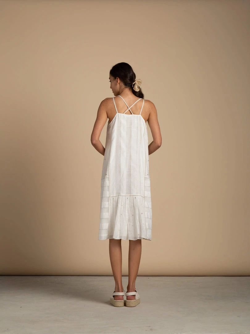 BunaStudio Straw Flower Dress Midi Dresses 5 BunaStudio Straw Flower Dress Midi Dresses