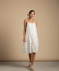 BunaStudio Straw Flower Dress Midi Dresses 11 BunaStudio Straw Flower Dress Midi Dresses