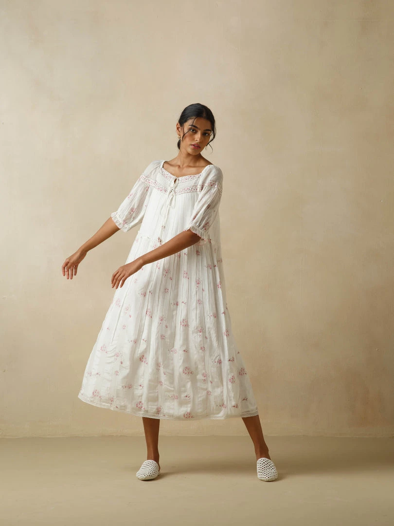 BunaStudio To A Skylark Pleat Dress Midi Dresses 3 BunaStudio To A Skylark Pleat Dress Midi Dresses