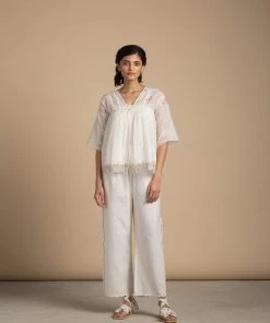 BunaStudio Trailing Buds Top