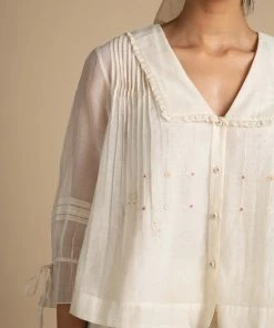 BunaStudio Vintage Whispers Blouse