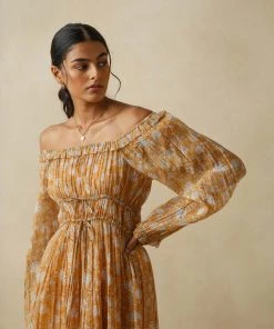 BunaStudio Voyager Dress Midi Dresses