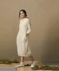 BunaStudio Pasture Dress Midi Dresses