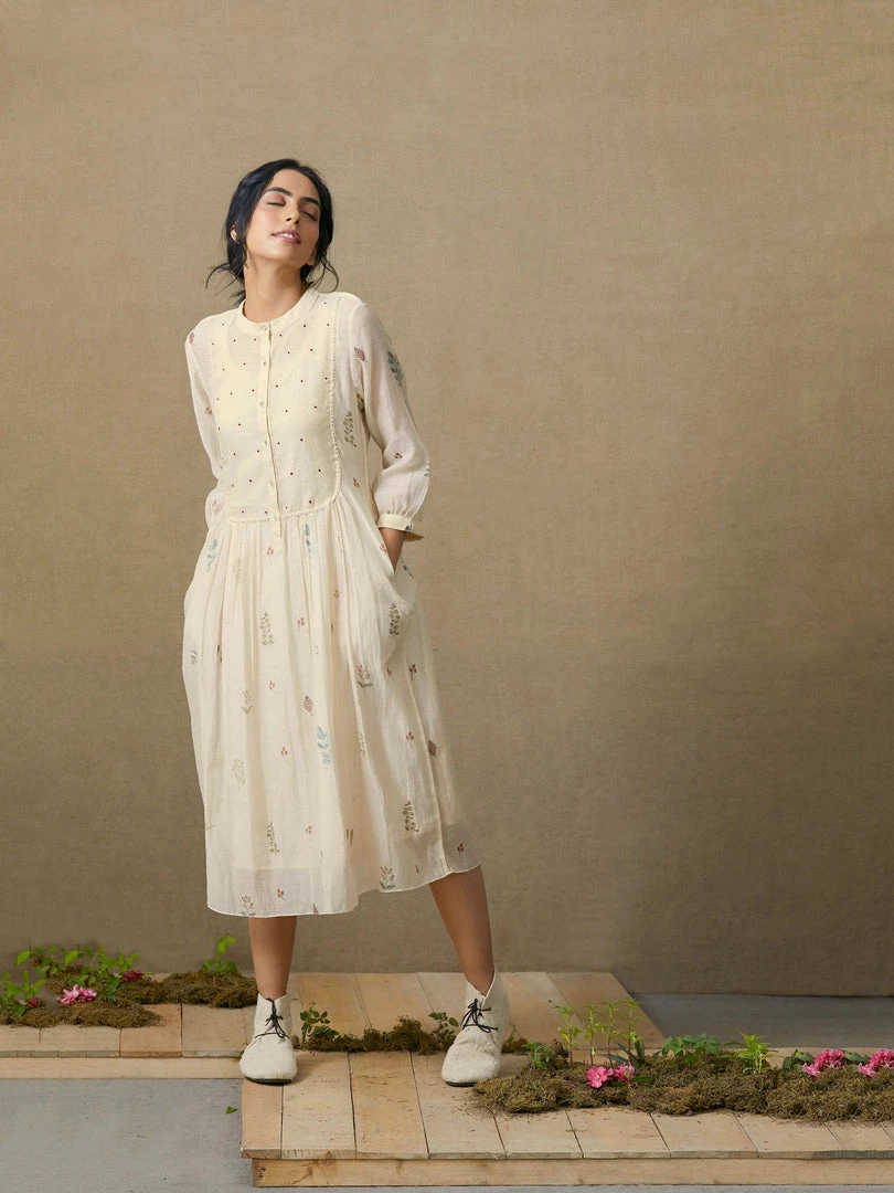 BunaStudio Pasture Dress Midi Dresses 6 BunaStudio Pasture Dress Midi Dresses