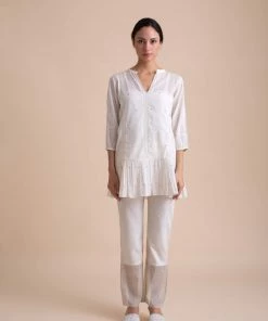 BunaStudio Spring Lattice Top Tops & Blouses