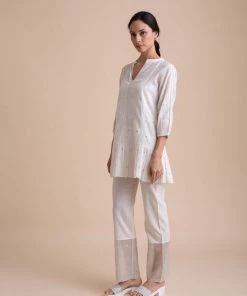 BunaStudio Spring Lattice Top Tops & Blouses