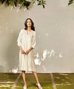 BunaStudio Dewdrops On Petals Dress